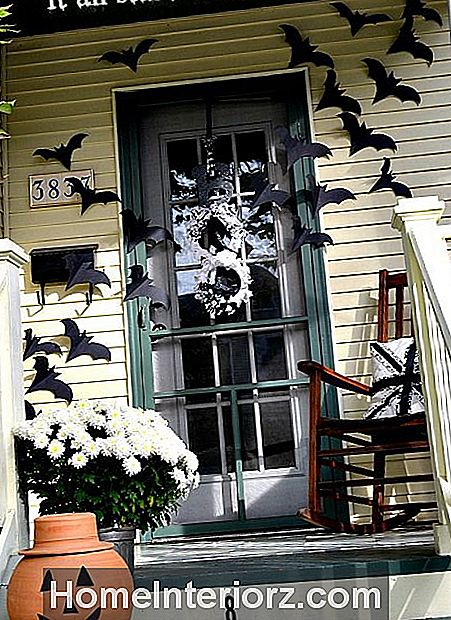 Halloween uksed nahkhiired