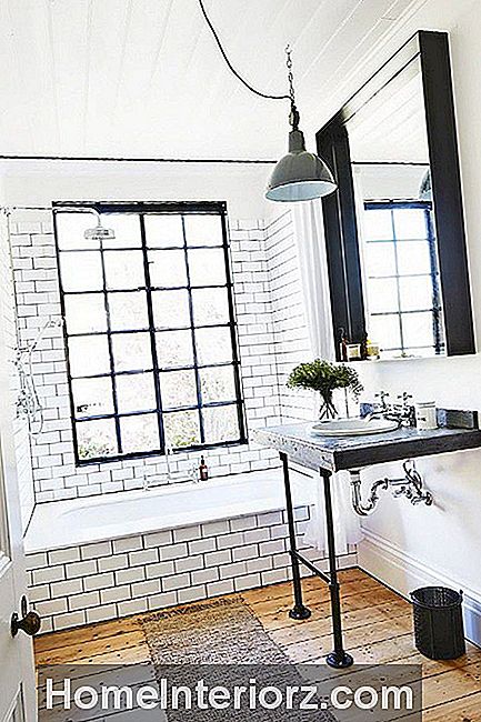 Badezimmer Inspiration klassisch schwarz und weiß