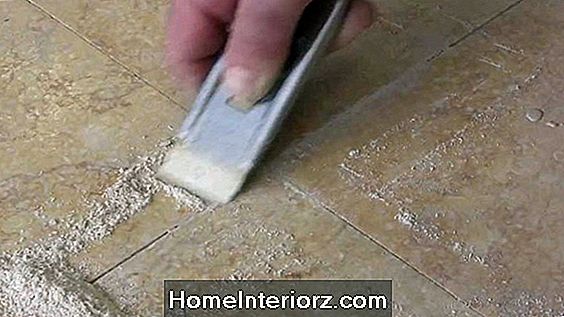 Come riparare pavimenti in legno graffiato