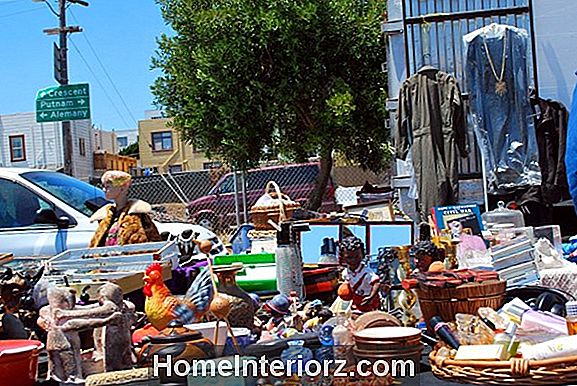 California Flea Markets