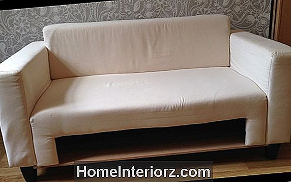 Sofa-hacks om een ​​vermoeide sofa te updaten