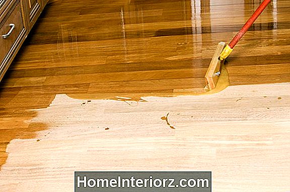 Sanding Hardwood Floors: En översikt